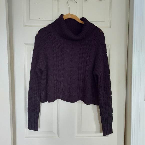Revamped Sweaters - Cable Knit Cropped Mock Neck Sweater